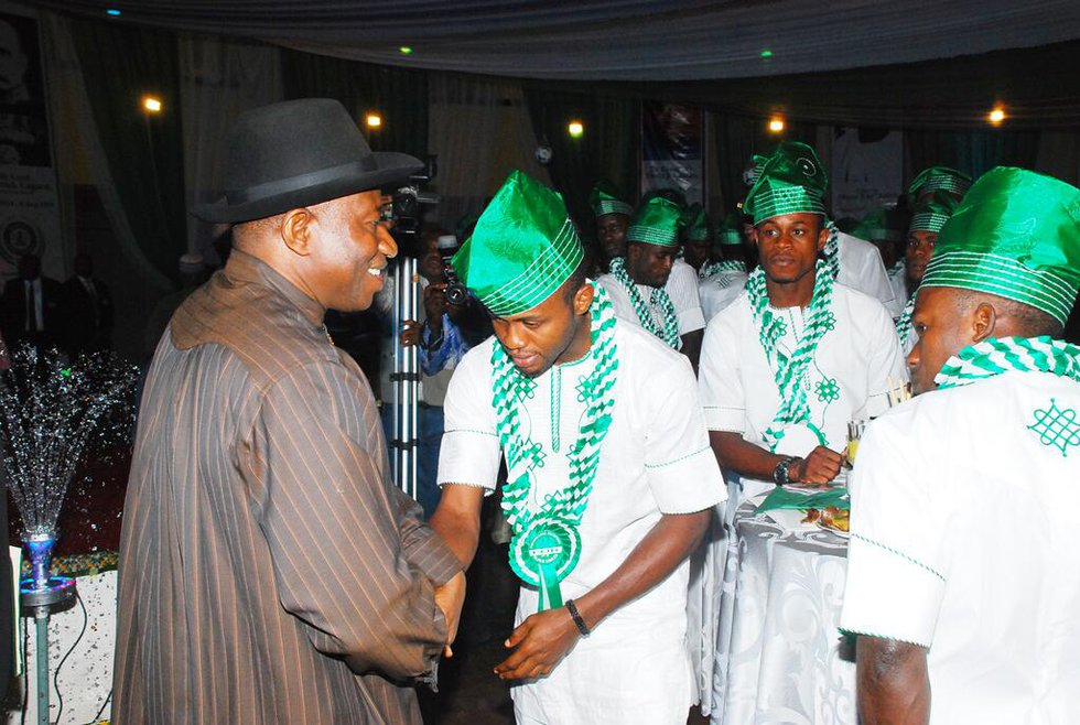 President Jonathan hosts the Super Eagles at State House Abuja