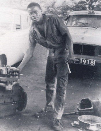 As a teenager, the King worked as a mechanic in Accra