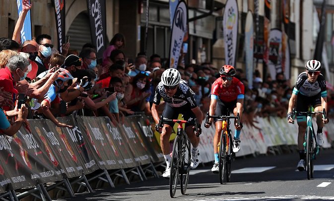 Romain Bardet (Team DSM) wins Vuelta a Burgos