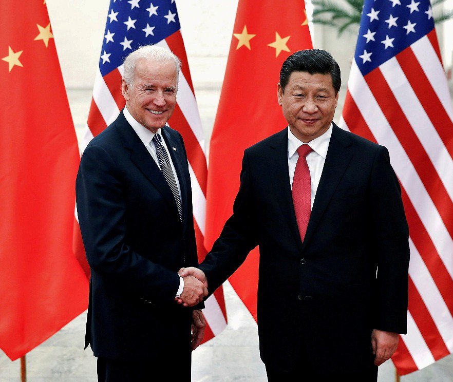 U.S President Joe Biden (left) and China's President Xi Jinping
