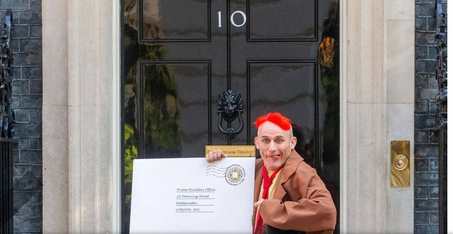 UK Circus industry petitions No 10 Downing Street